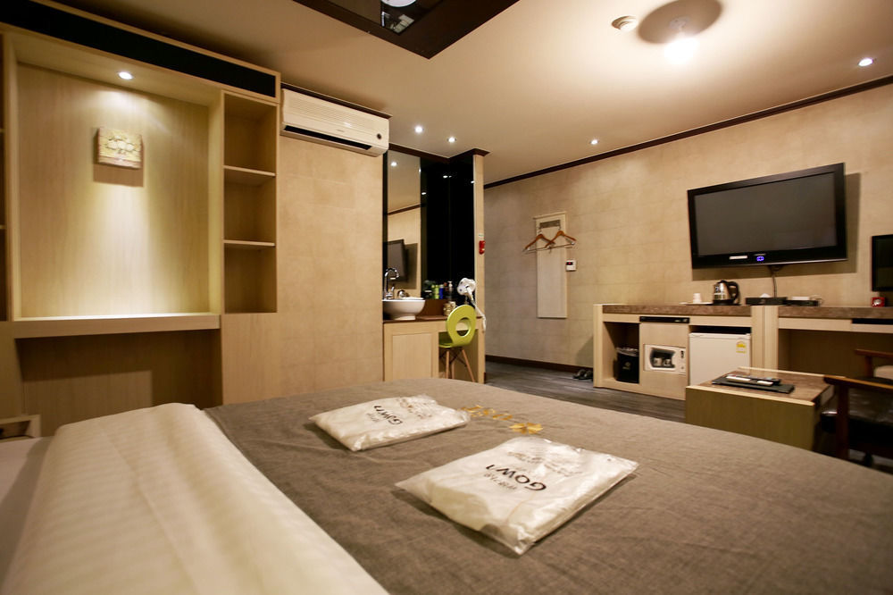 Ost Hotel Chuncheon Exterior foto